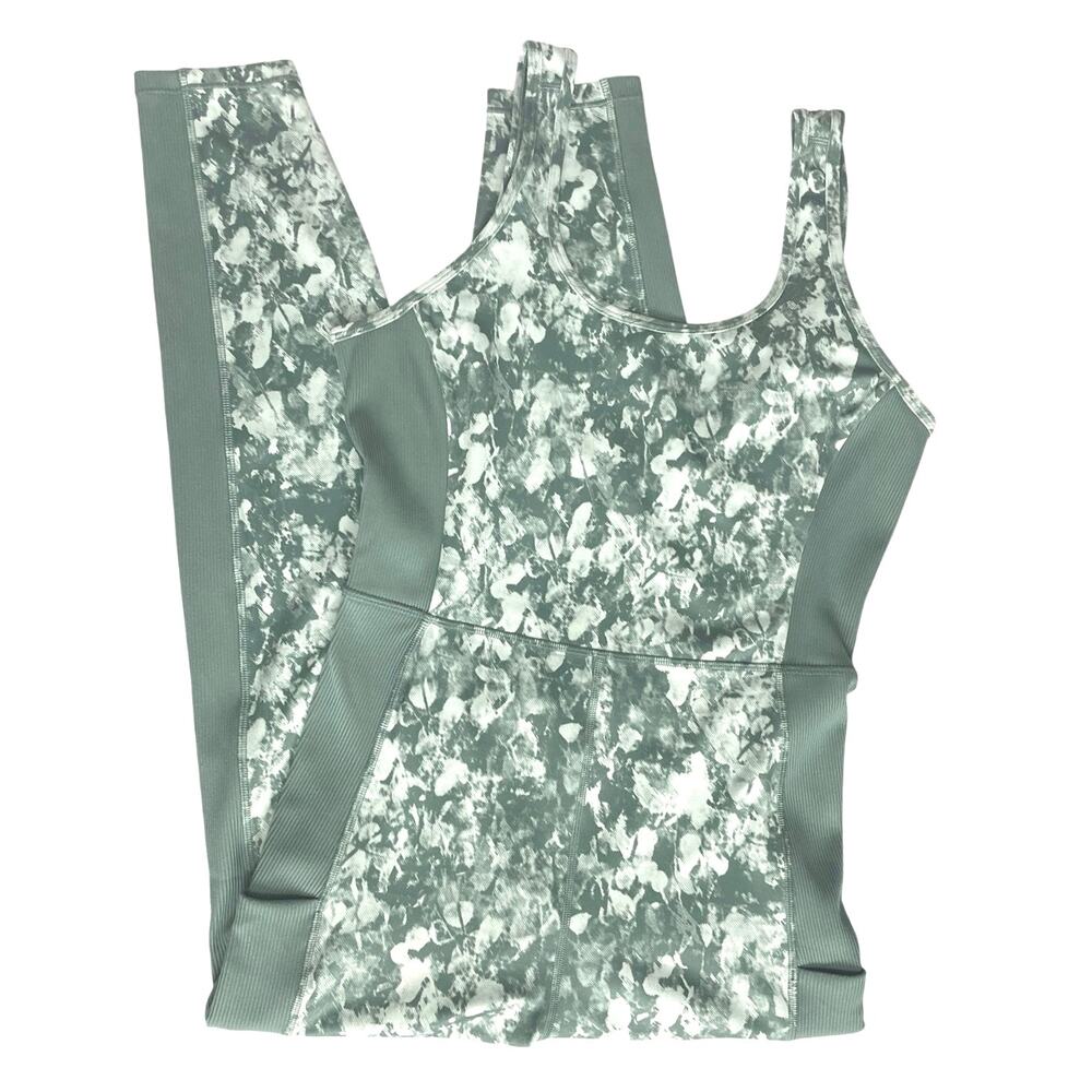 NWT - The North Face Dune Sky Long Dark Sage Bodysuit - Picture 2 of 5